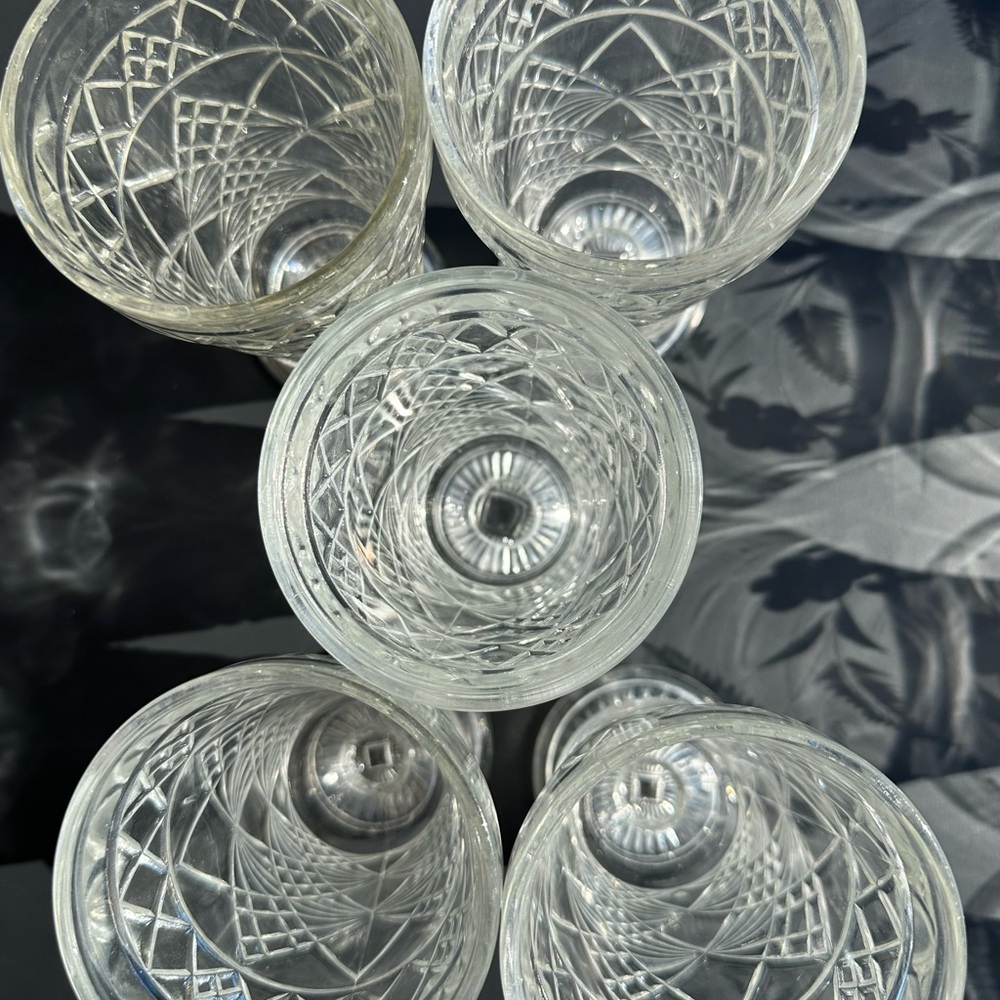 Vintage big top peanut butter Clear Glass Tumblers - Picture 12 of 12